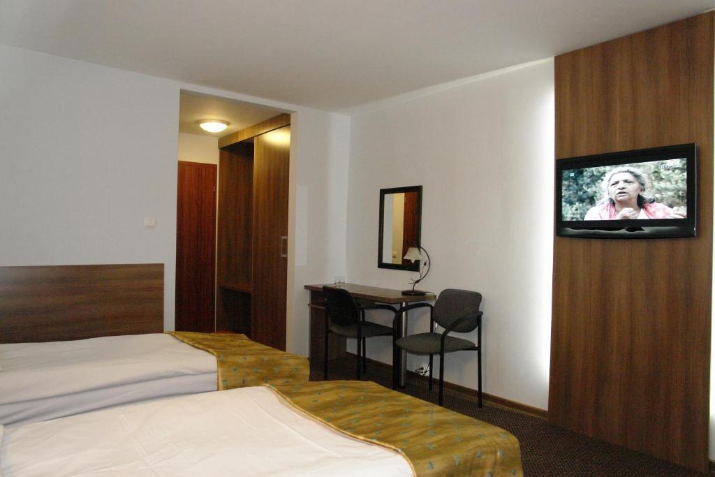 Hotel Junior Zamość Pokoj fotografie